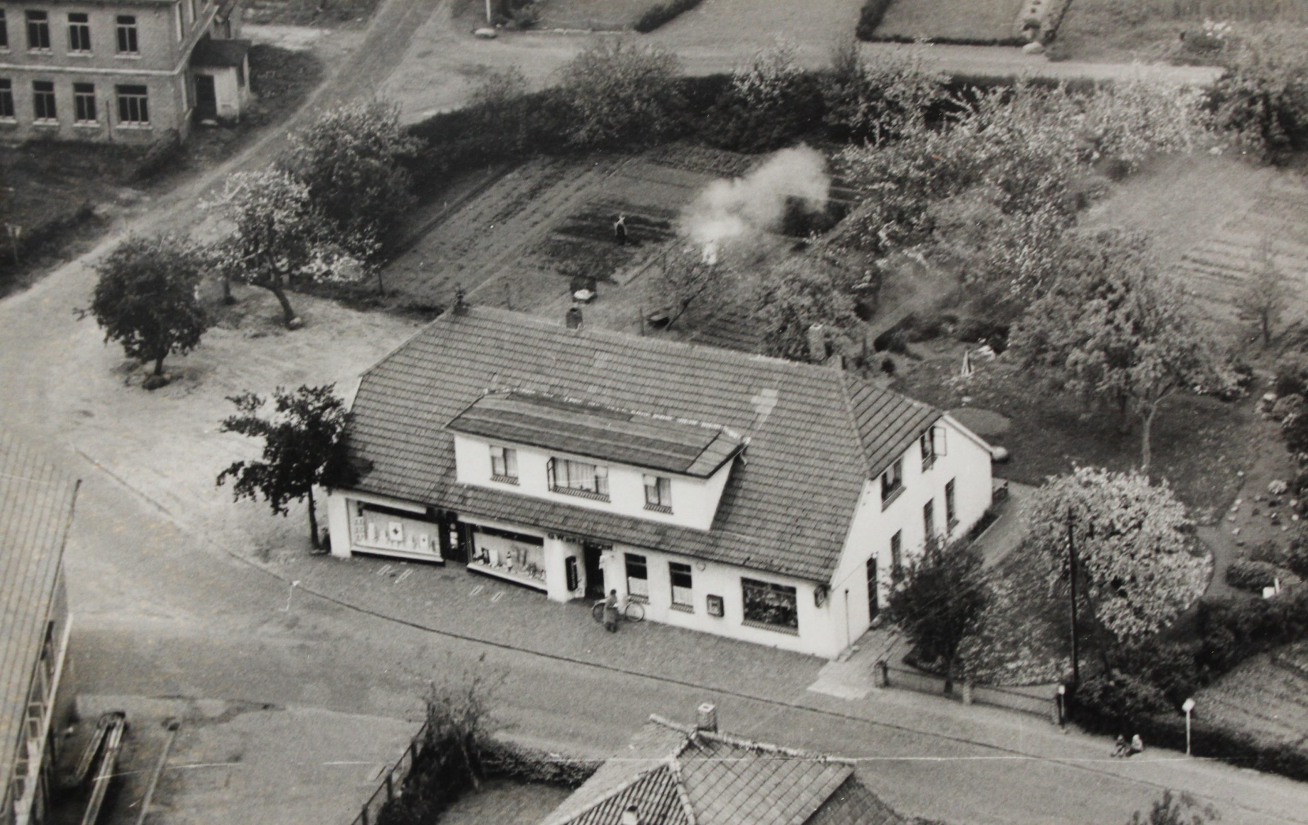 Gasthof "Zur Molkerei" G.W. zu Klampen - um 1960